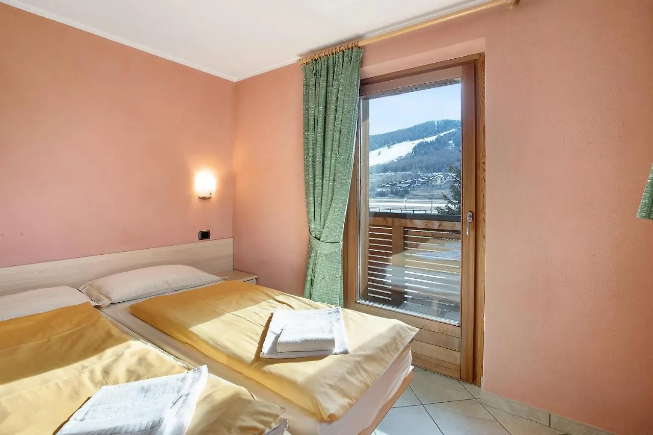 Apartment Canoa Appartamenti 3 Livigno Italy